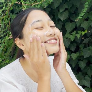 Amala Love Face Cleanser Application